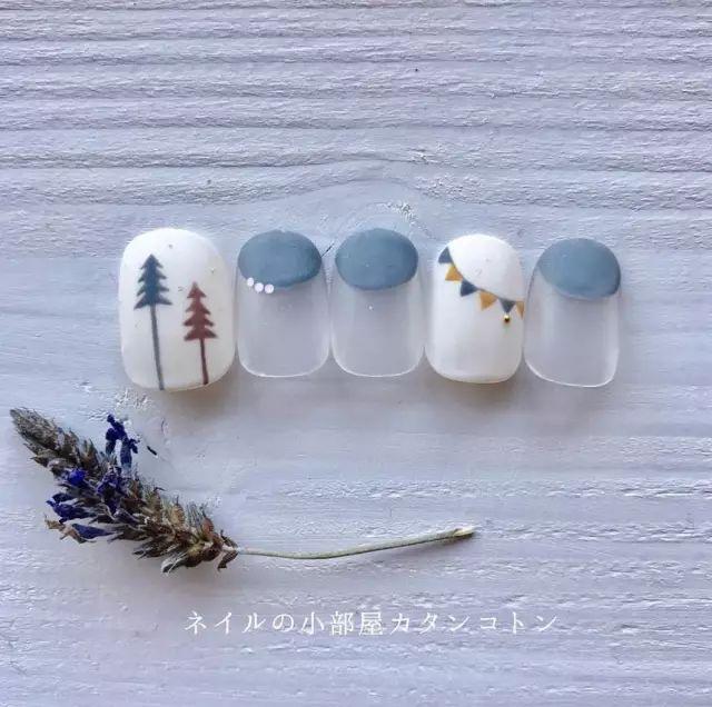 適合春天的小清新美甲，讓指尖成為“限量版”！